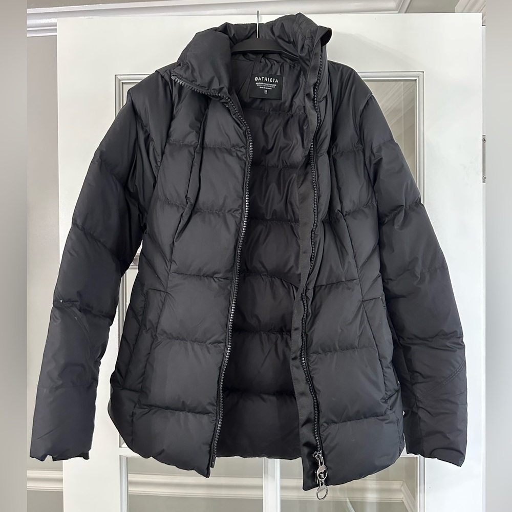 EUC Athleta Women’s Black Puffer Jacket - Sz xs